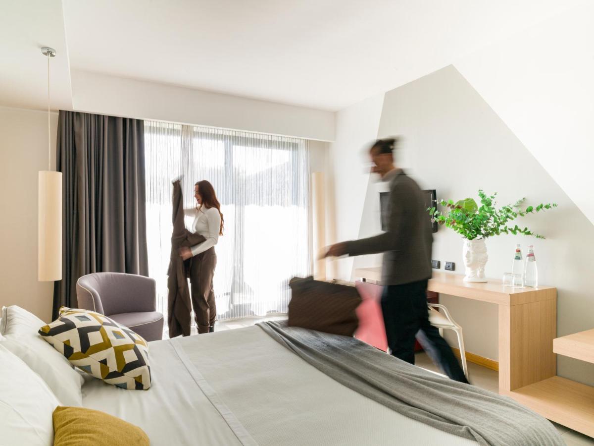 Esperia Palace Hotel & Resort Spa Дзаферана Етнеа Екстериор снимка
