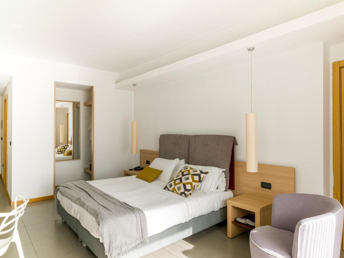 Esperia Palace Hotel & Resort Spa Дзаферана Етнеа Екстериор снимка