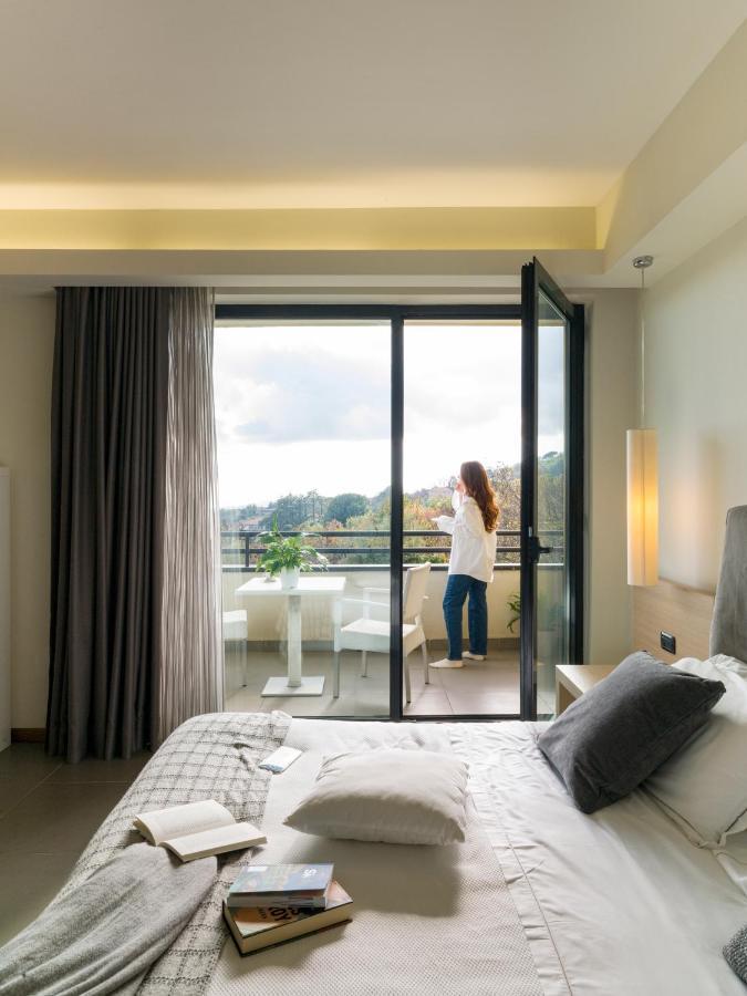 Esperia Palace Hotel & Resort Spa Дзаферана Етнеа Екстериор снимка