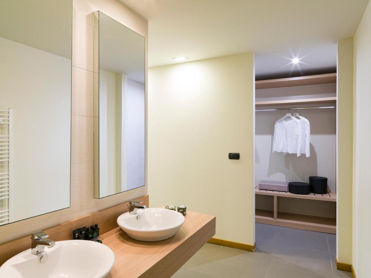 Esperia Palace Hotel & Resort Spa Дзаферана Етнеа Екстериор снимка