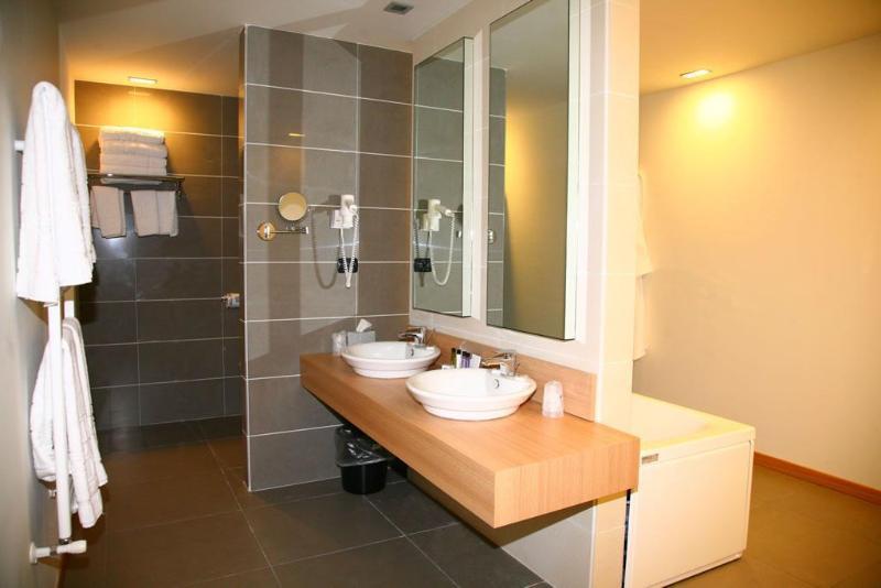Esperia Palace Hotel & Resort Spa Дзаферана Етнеа Екстериор снимка