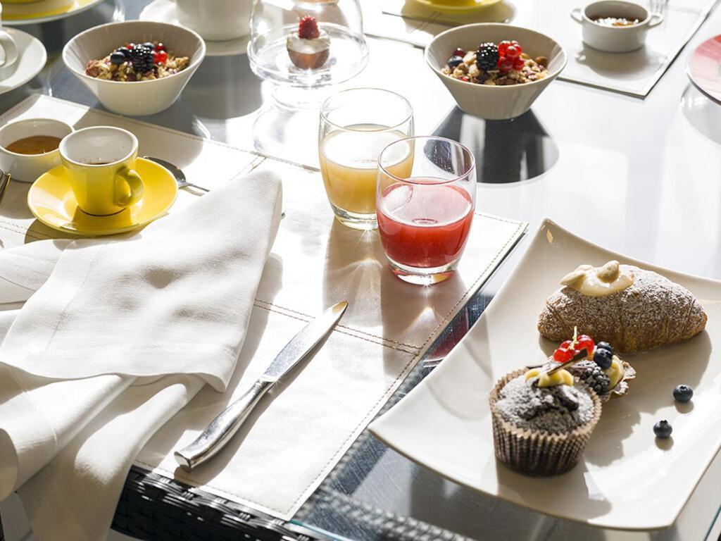 Esperia Palace Hotel & Resort Spa Дзаферана Етнеа Екстериор снимка
