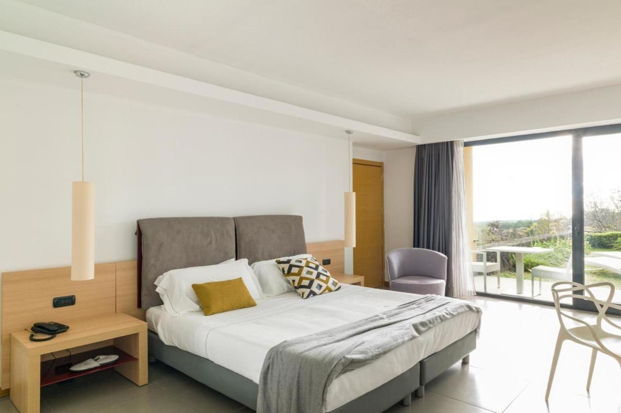 Esperia Palace Hotel & Resort Spa Дзаферана Етнеа Екстериор снимка