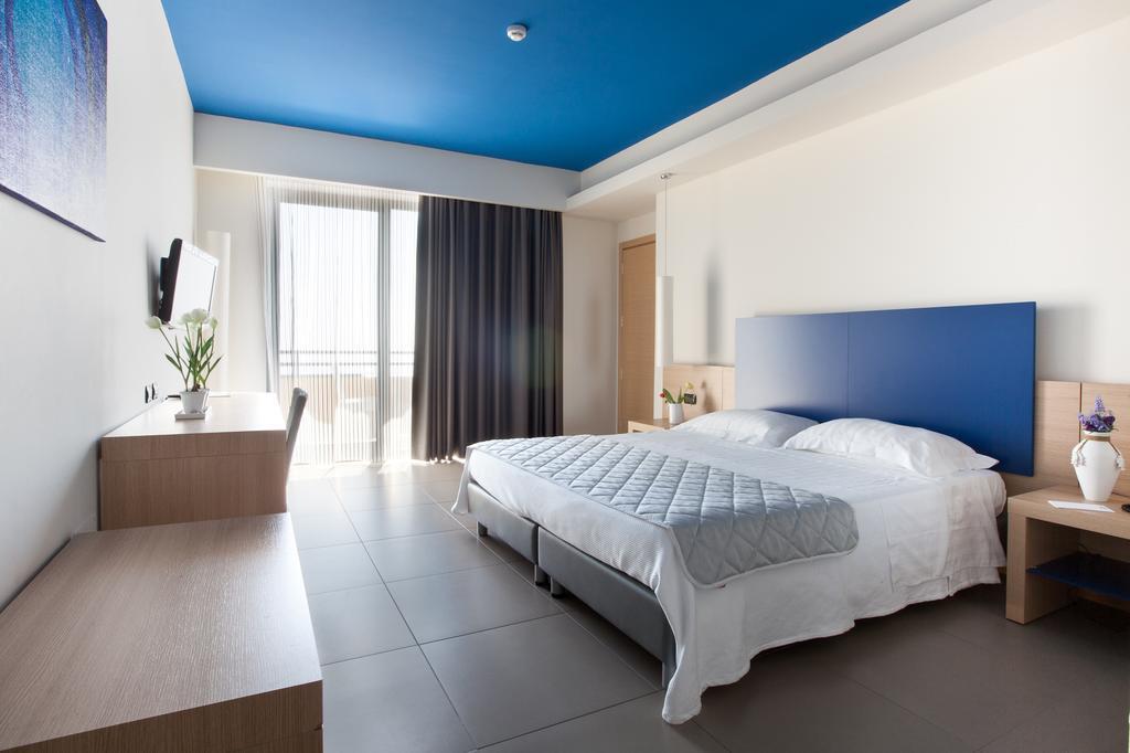 Esperia Palace Hotel & Resort Spa Дзаферана Етнеа Екстериор снимка